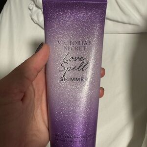 Victoria's Secret Love Spell Shimmer Lotion BRAND NEW NEVER USED!